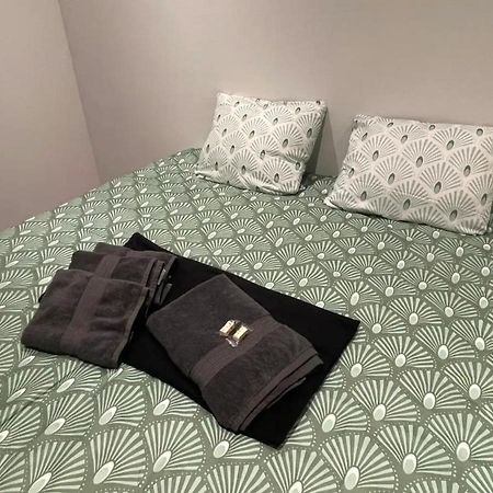 Agreable Maison Centre-Ville ブール・サン・タンデオル エクステリア 写真